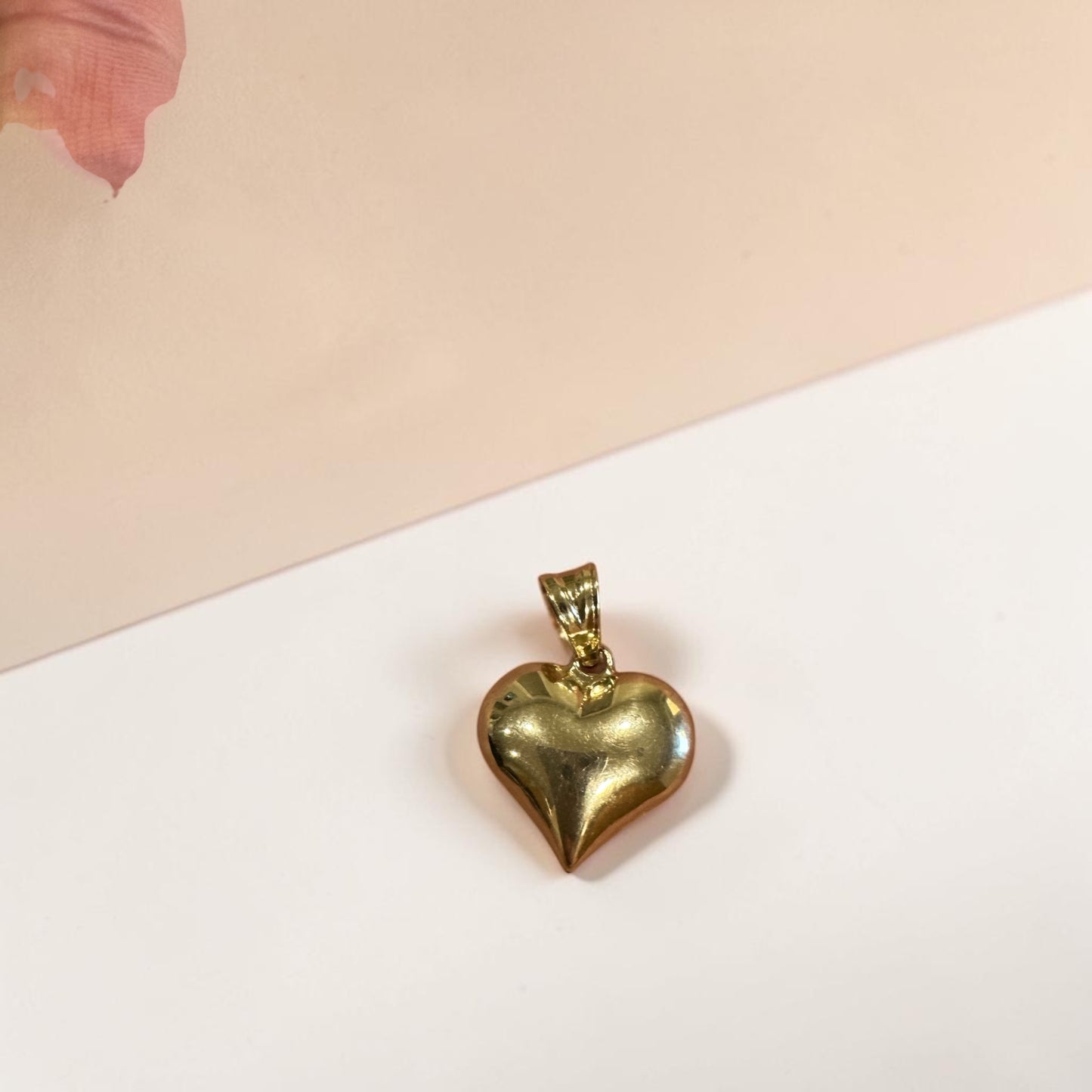 14K Gold Heart pendant