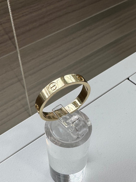 10K GOLD RING SIZE 9.5