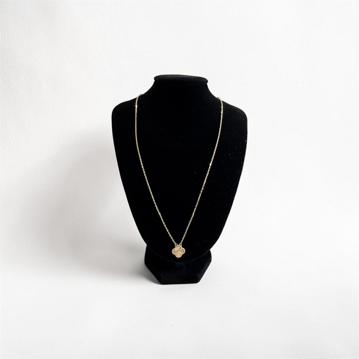 10K necklace 18” with gold clover pendant