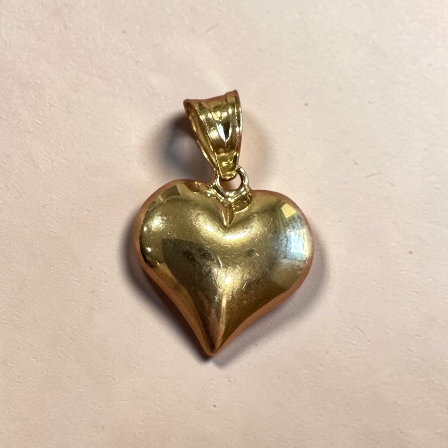 14K Gold Heart pendant