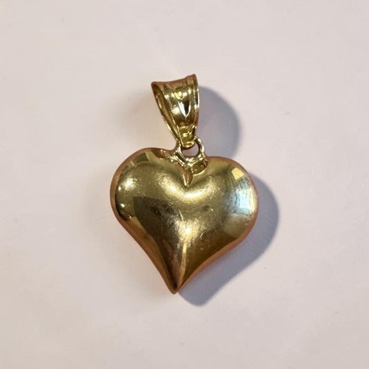14K Gold Heart pendant